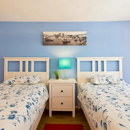 Blue Picaria - Unique Citycenter Apartment