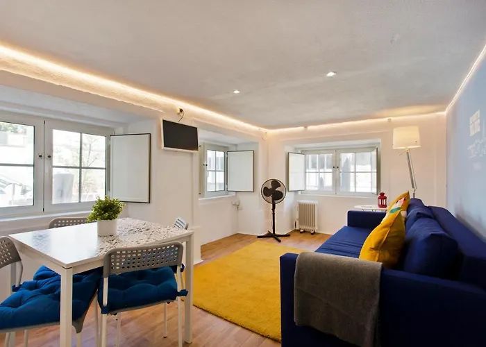 Blue Picaria - Unique Citycenter Apartment *