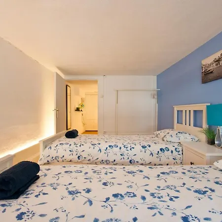 Blue Picaria - Unique Citycenter Apartment
